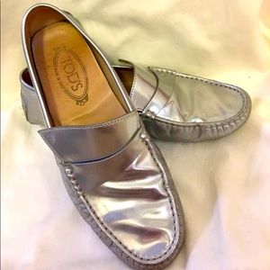 TOD’s Gommino Loafer size 38.5/7.5